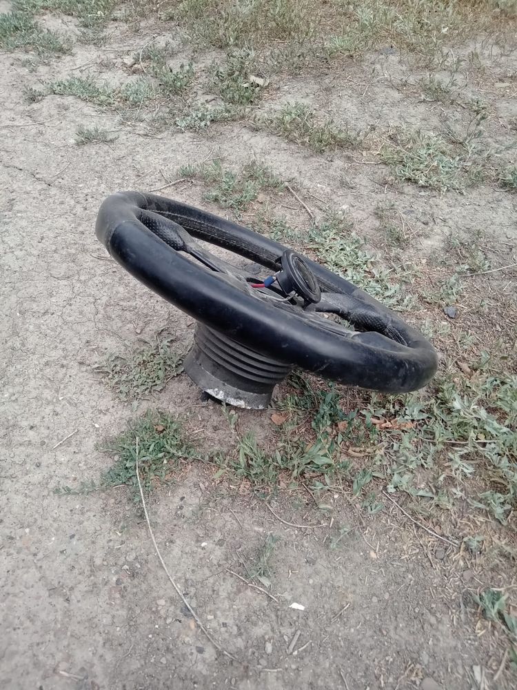 В разборе ауди 80 б4