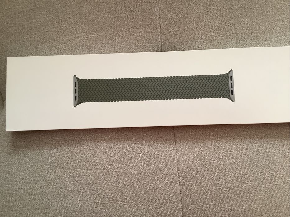 Оригинальна плетена каишка Apple Watch