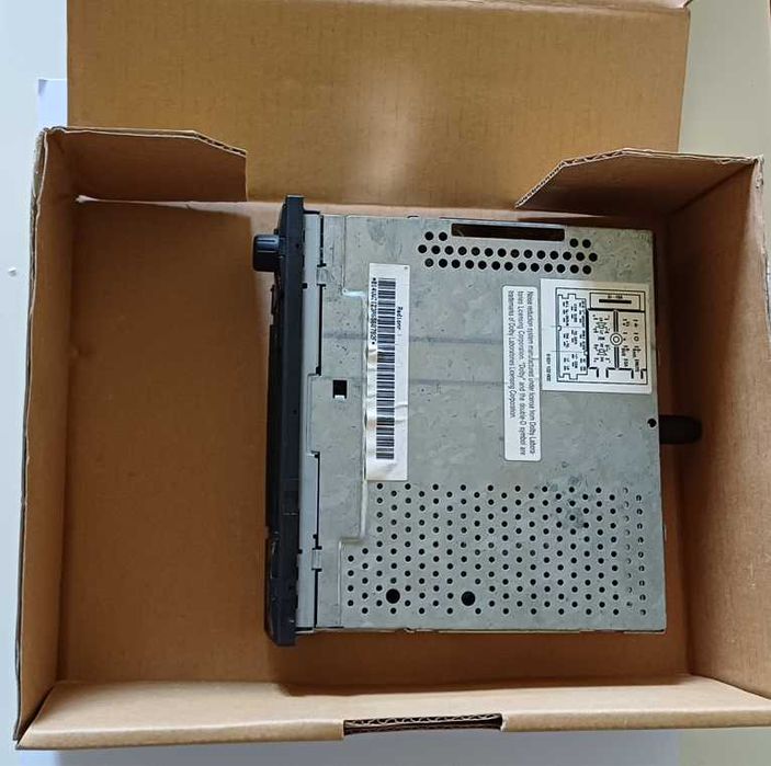 Radio original auto Volkswagen Passat B5.5, 2001