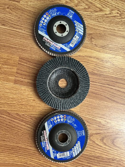 Discuri lamelare PFERD Polifan Power 125 mm (noi)