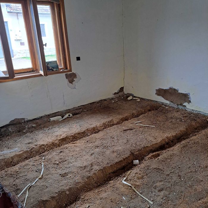 Vand casa Urviș de Beiuș 25000 euro