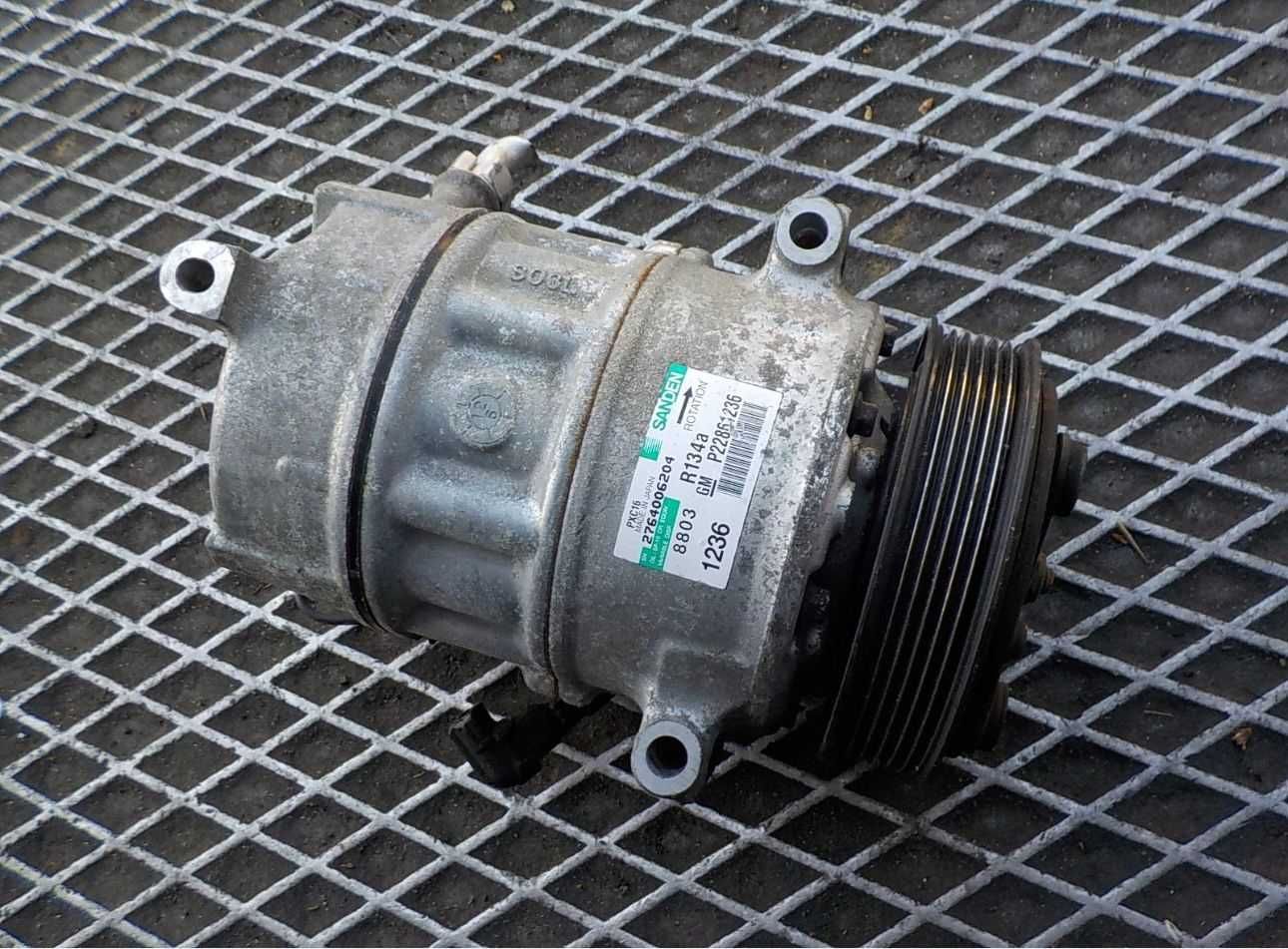 Compresor AC Opel Astra J  2.0 cdti  P22861236