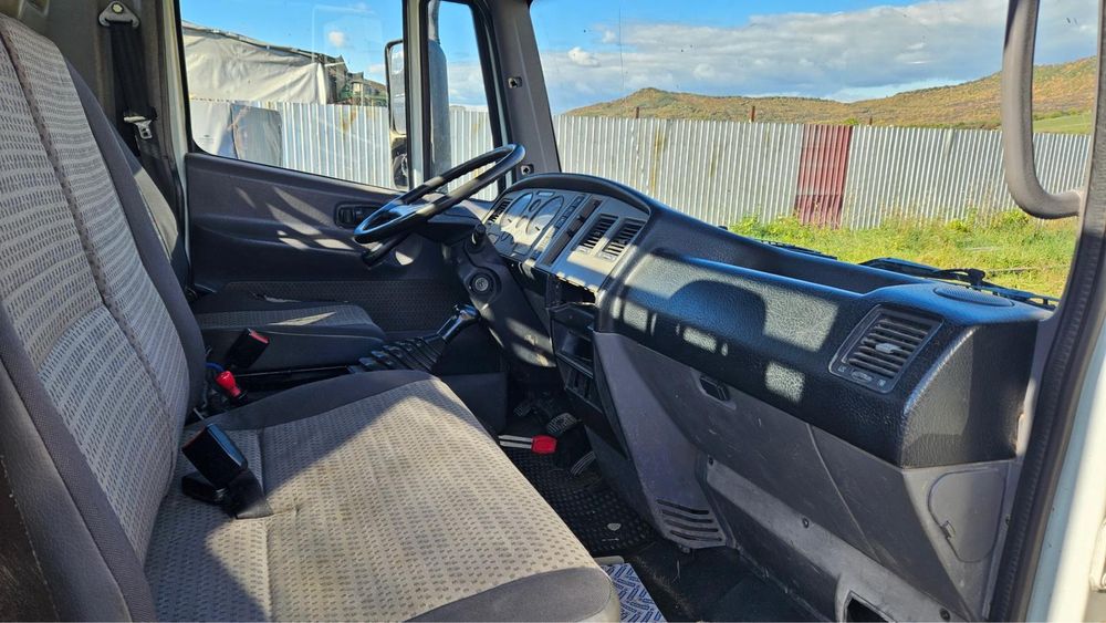 Nissan Atleon autobasculanta 3,5t 3.0d 2007