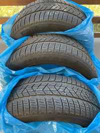 Anvelope Iarna Pirelli Scorpion 2x 255 50 R19 si 1x 235 55 R19