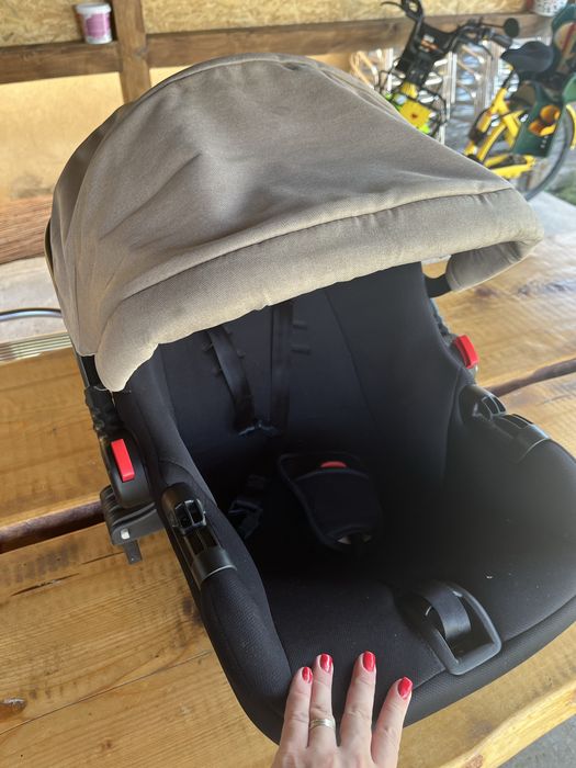 Carucior        3 in 1