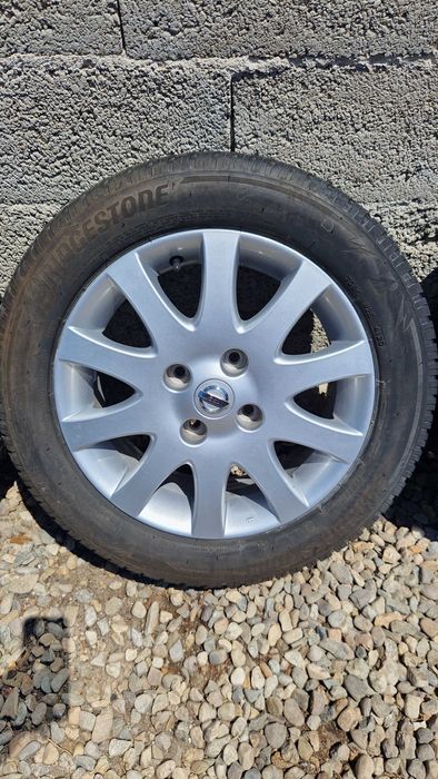 NISSAN Джанти със зимни гуми 205/55/16 6J×16  ET45  4×114,3