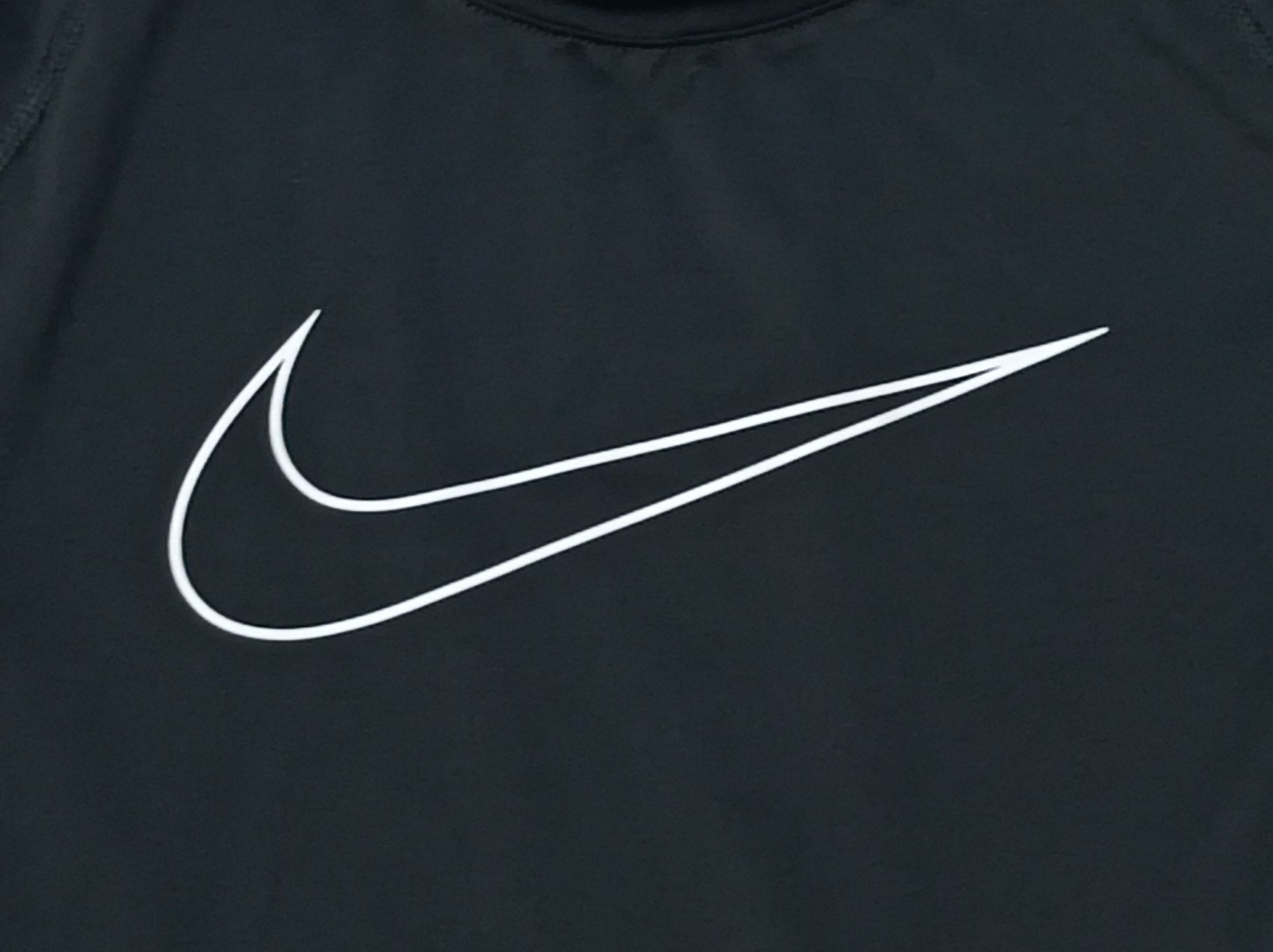 Nike PRO DRI-FIT Tight Fit оригинална тениска S Найк спорт фланелка