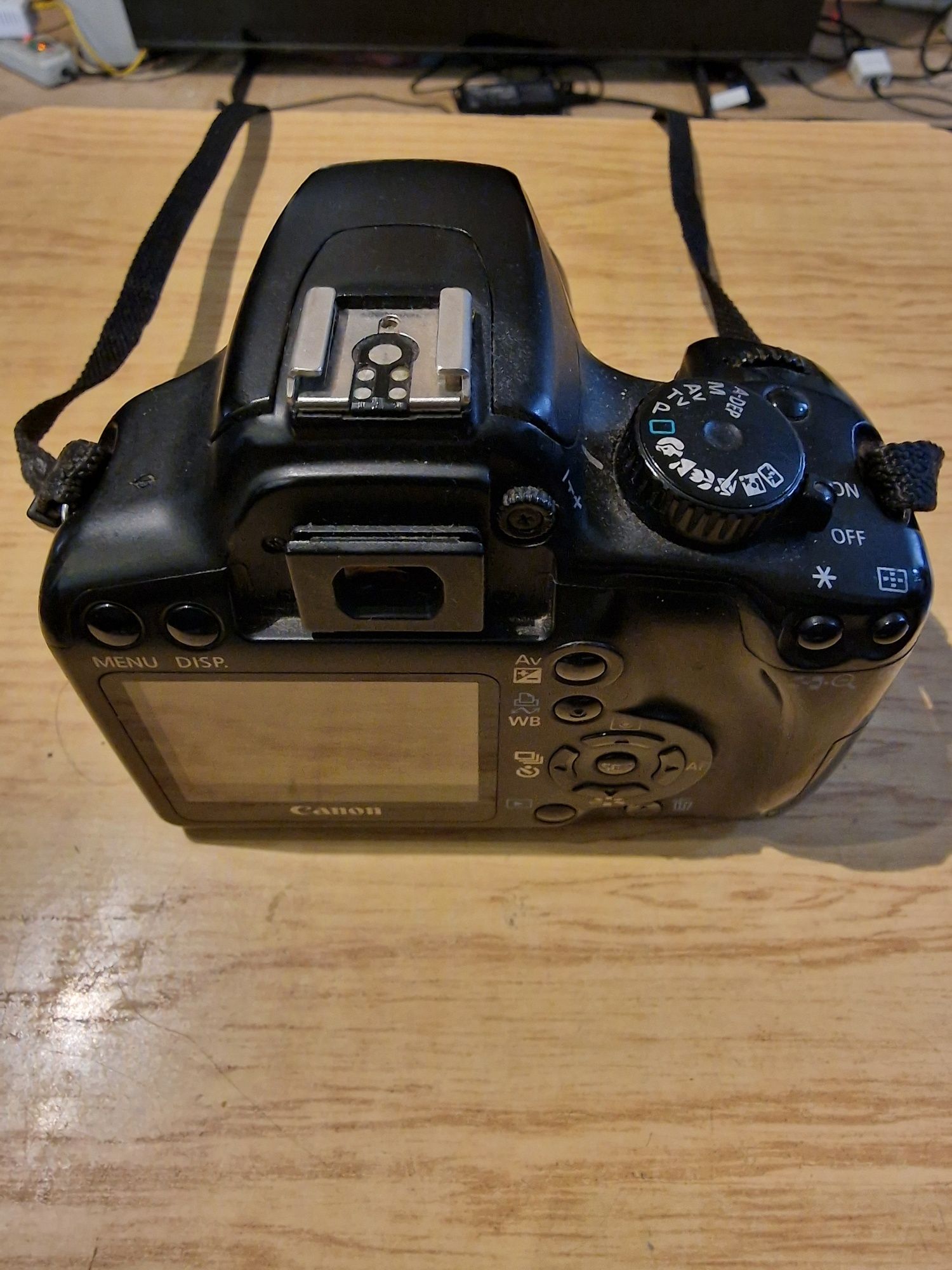 Aparat Foto Canon 1000D