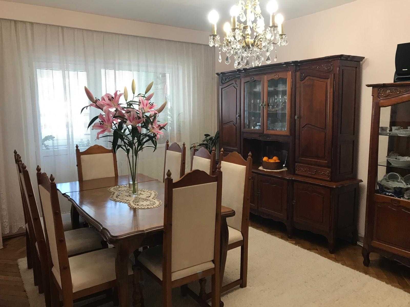 Pers fizica vand apartament 3 camere decomandate, str. C. Coposu