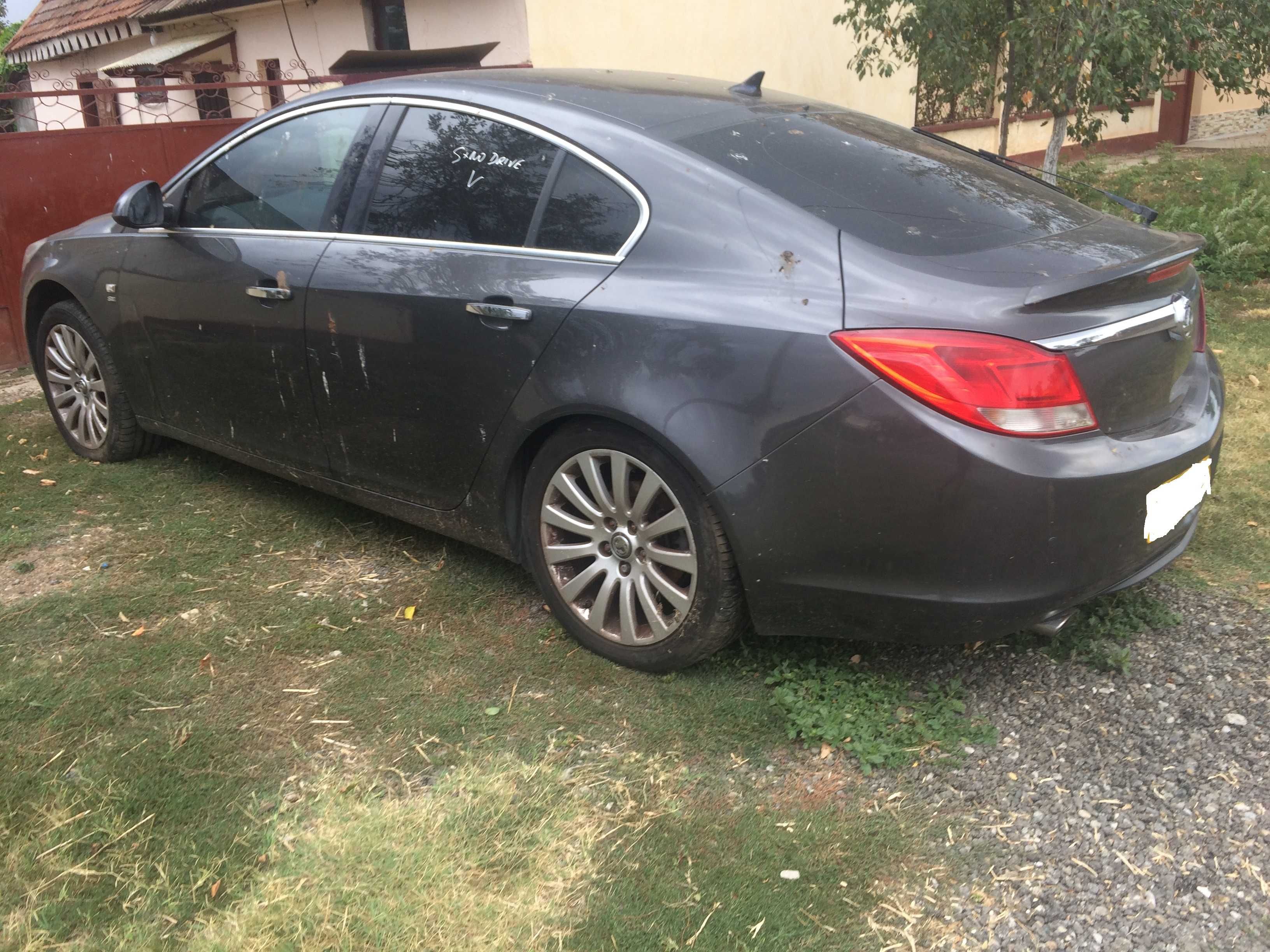 Piese caroserie Opel Insignia 1.8 benzina 2010