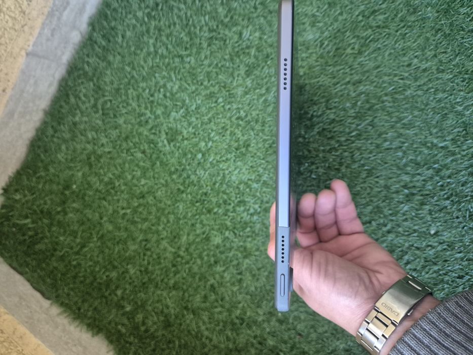 Lenovo tableta P 11.