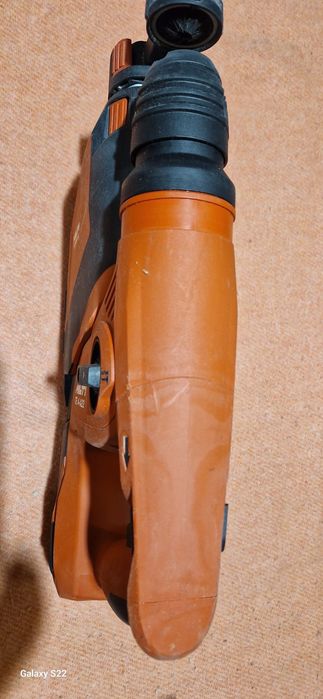 Hilti rotopercutor cu aspirator