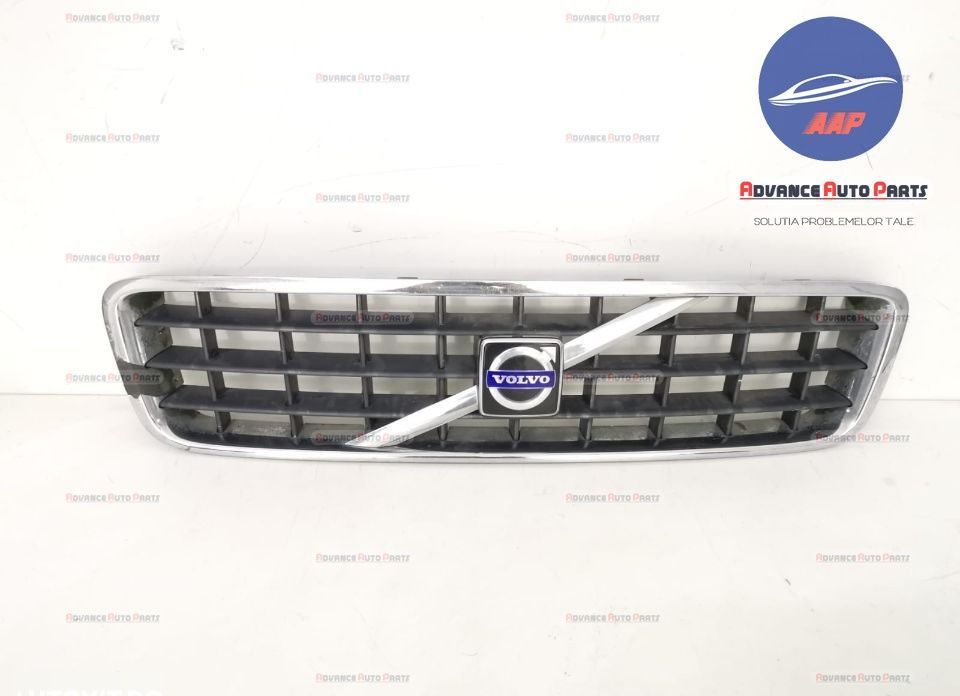 Волво ХС90 / Volvo XC90 Оригинална централна решетка в добро състояние