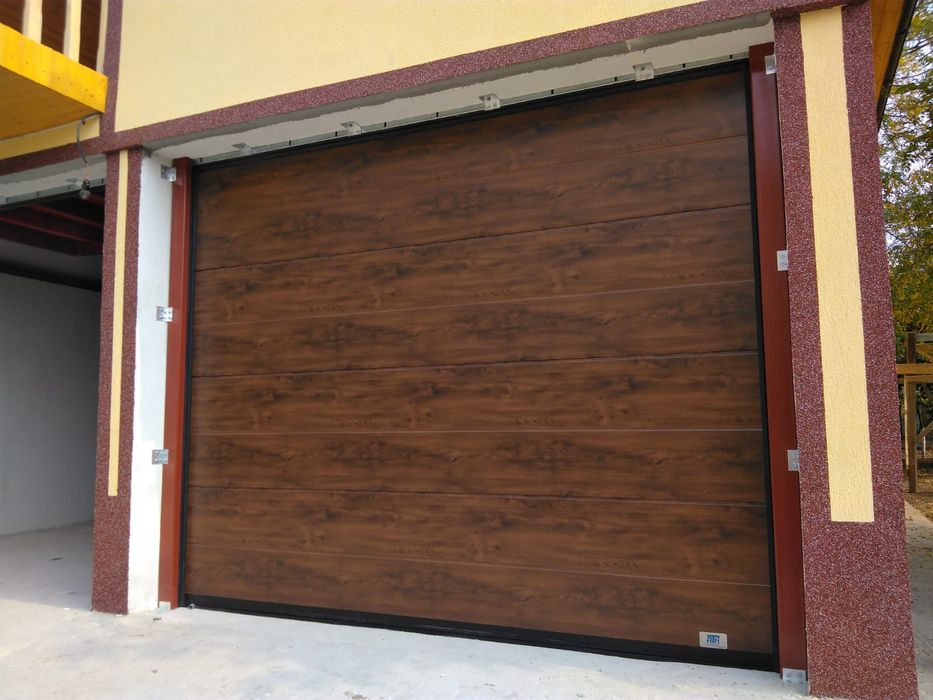 Uși de garaj,automatizari pt porți de intrare în curte