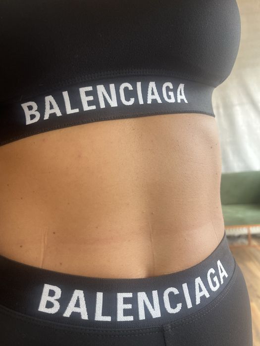 Balenciaga спортен комплект бюстие клин