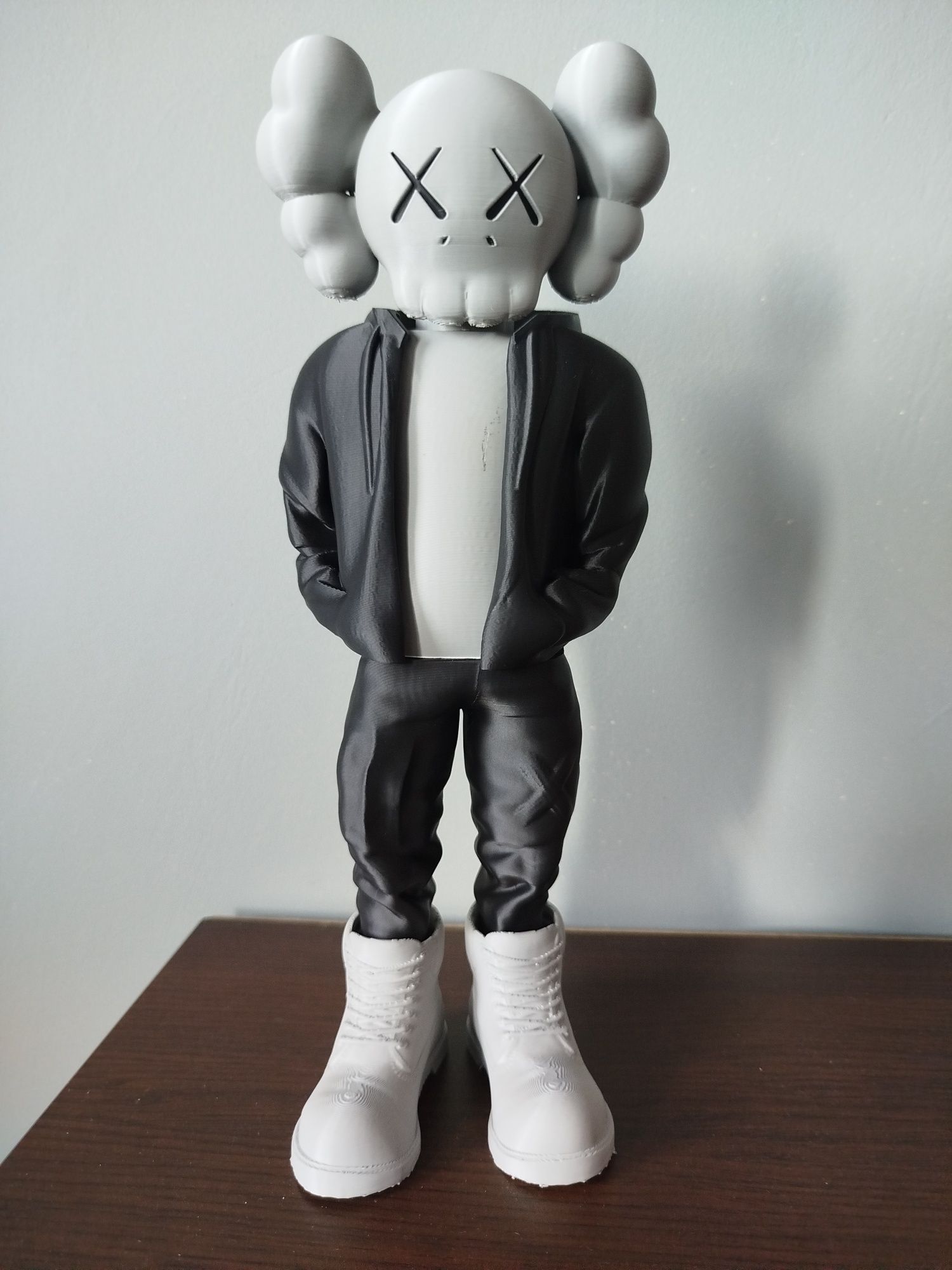 Фигура Kaws -20cm