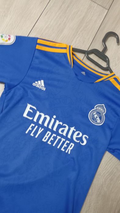 Tricou de fotbal pentru copii cu Real Madrid