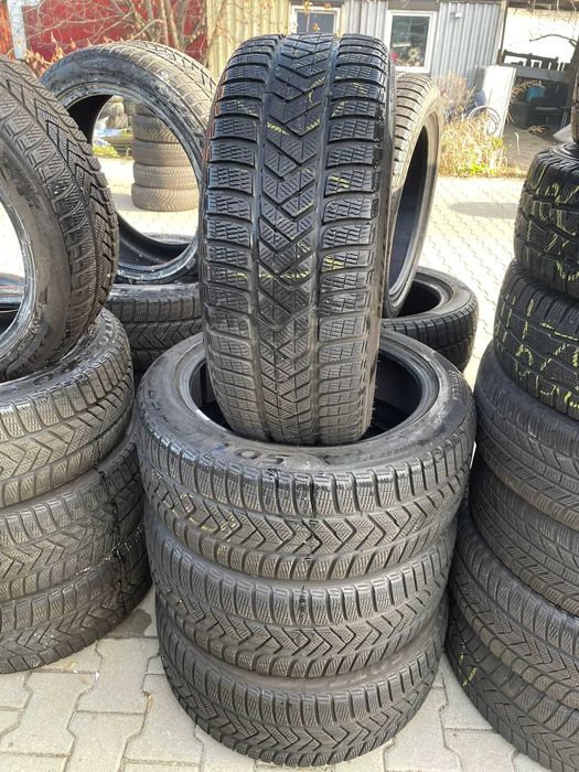 Anvelope iarna Pirelli Sotto Zero 3 Tesla 255 45 19