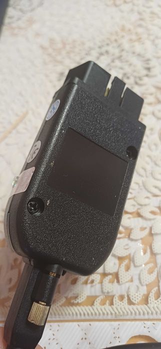 Продавам нов VCDS диагностика за VAG групата автомобили.