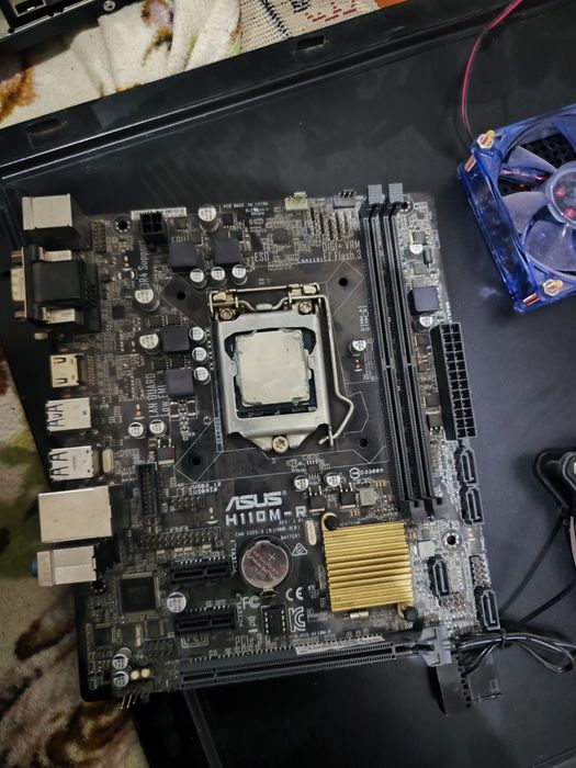 Материнская плата h110 + i3 7th gen