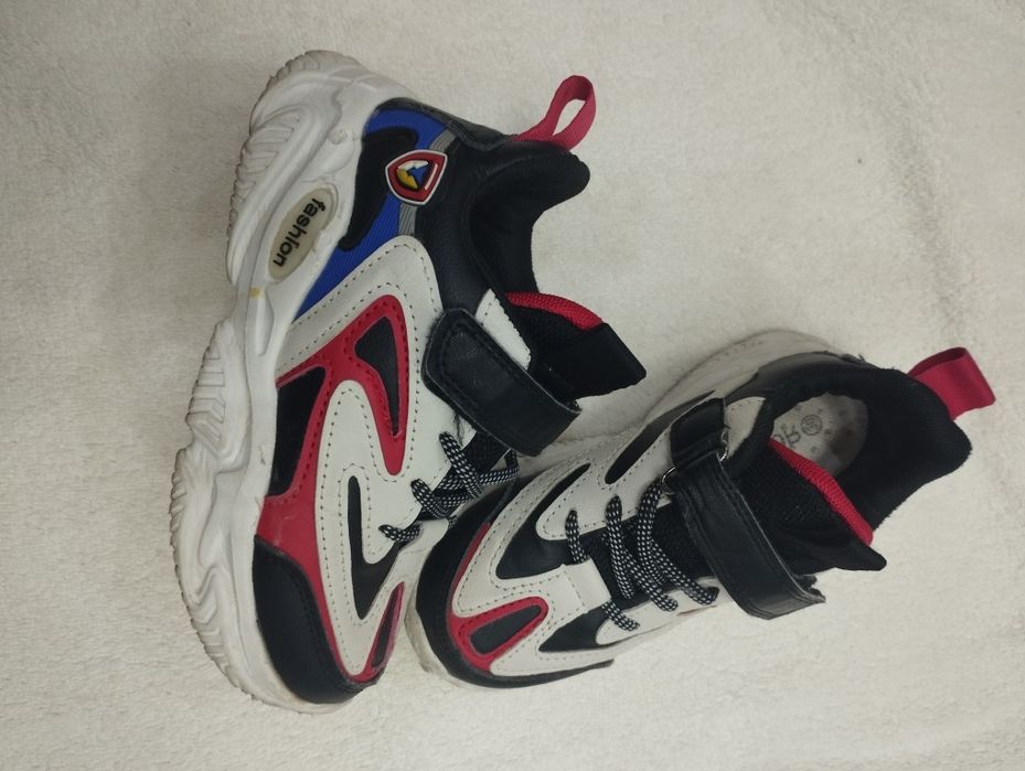 Кросовки для мальчика