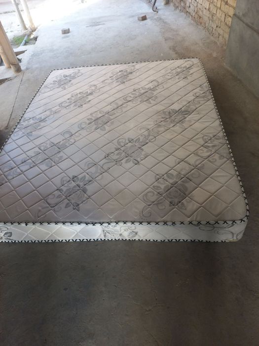 Продам кровать для спальни