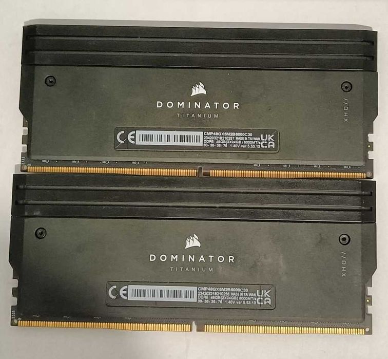 vand memorii ram 2x24gb ddr5 6000 cl30(6200 cl32) rgb corsair dominato