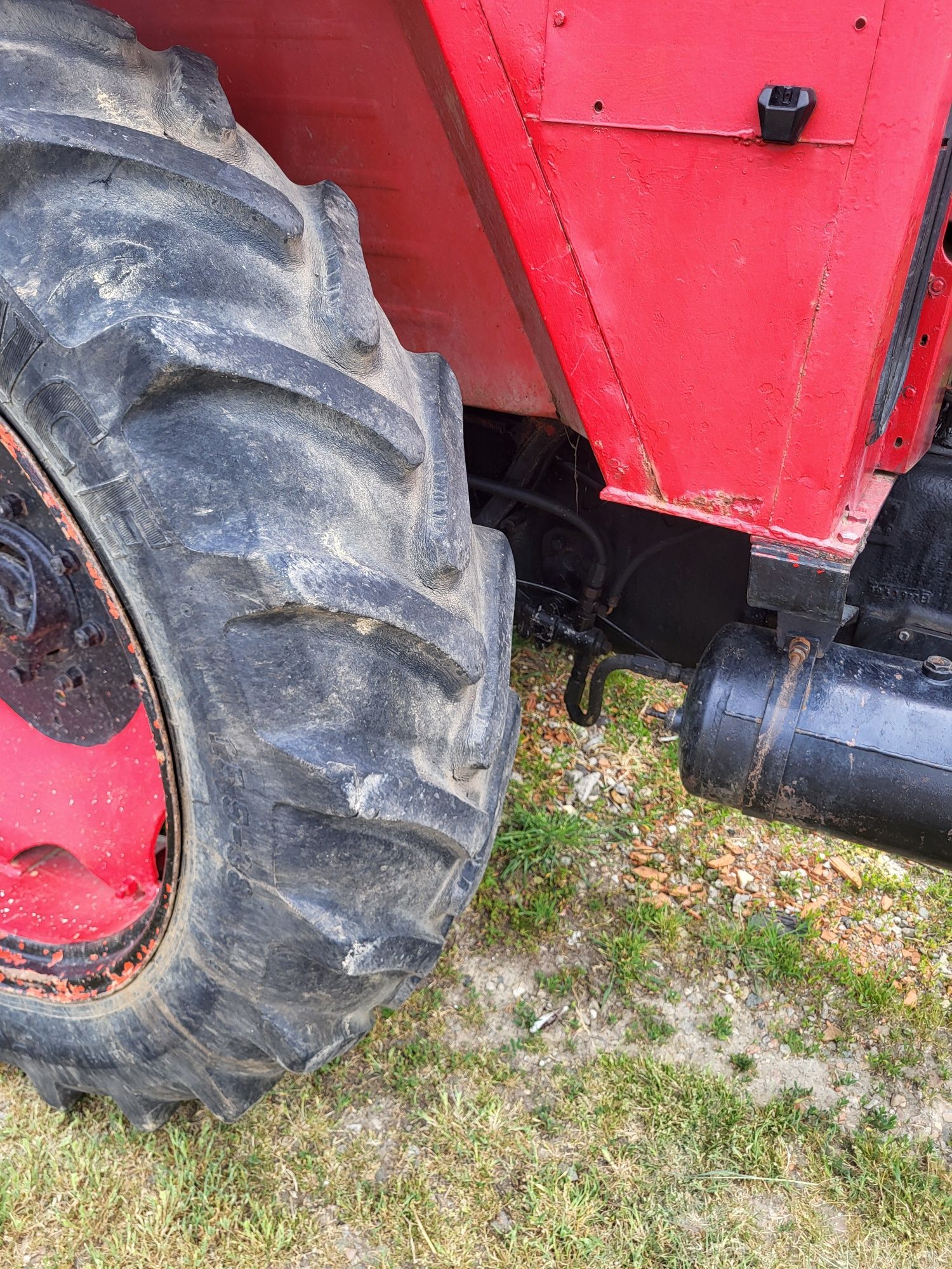 Vând cauciucuri tractor