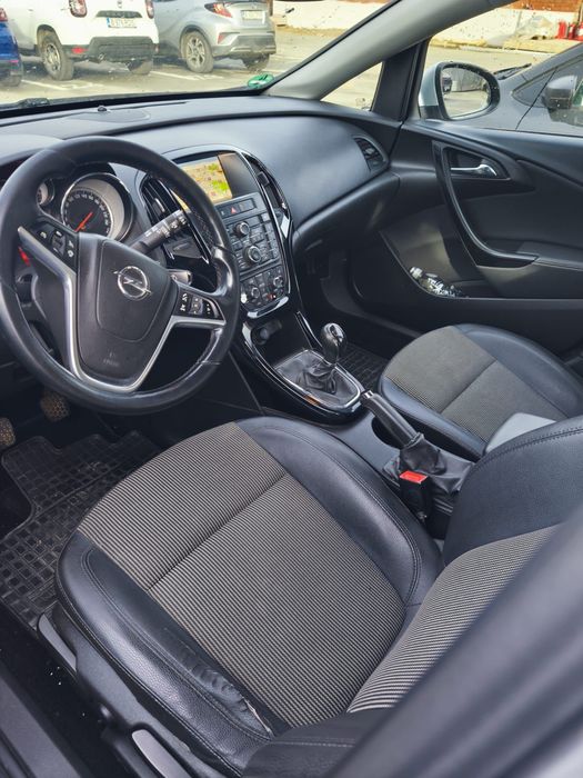 Opel Astra J an 2016 1.6d