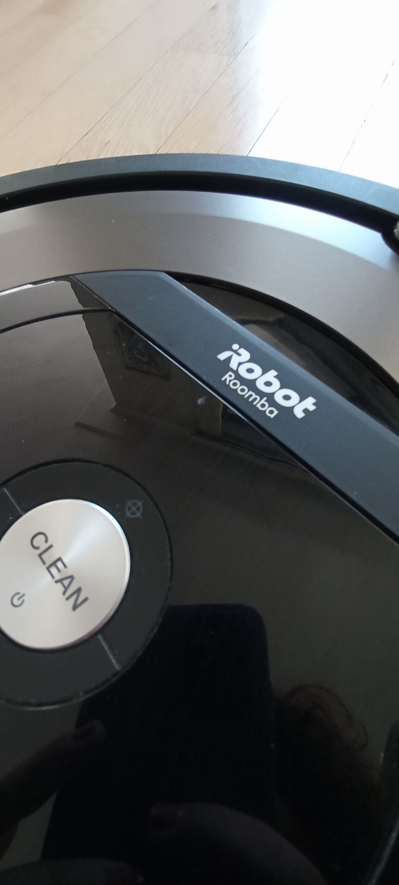 iRobot Roomba 890