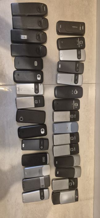 Vând lot 30 tel!