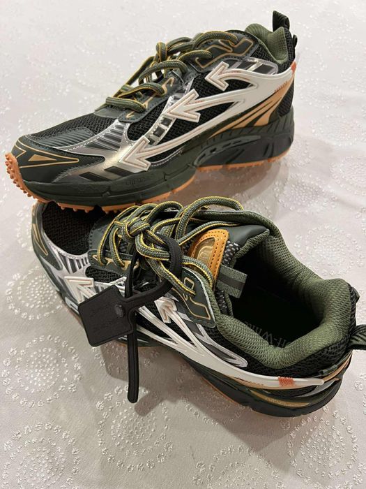 Оригинални Off-White маратонки