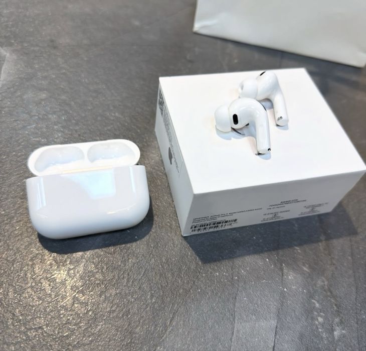 Airpods Pro 3.