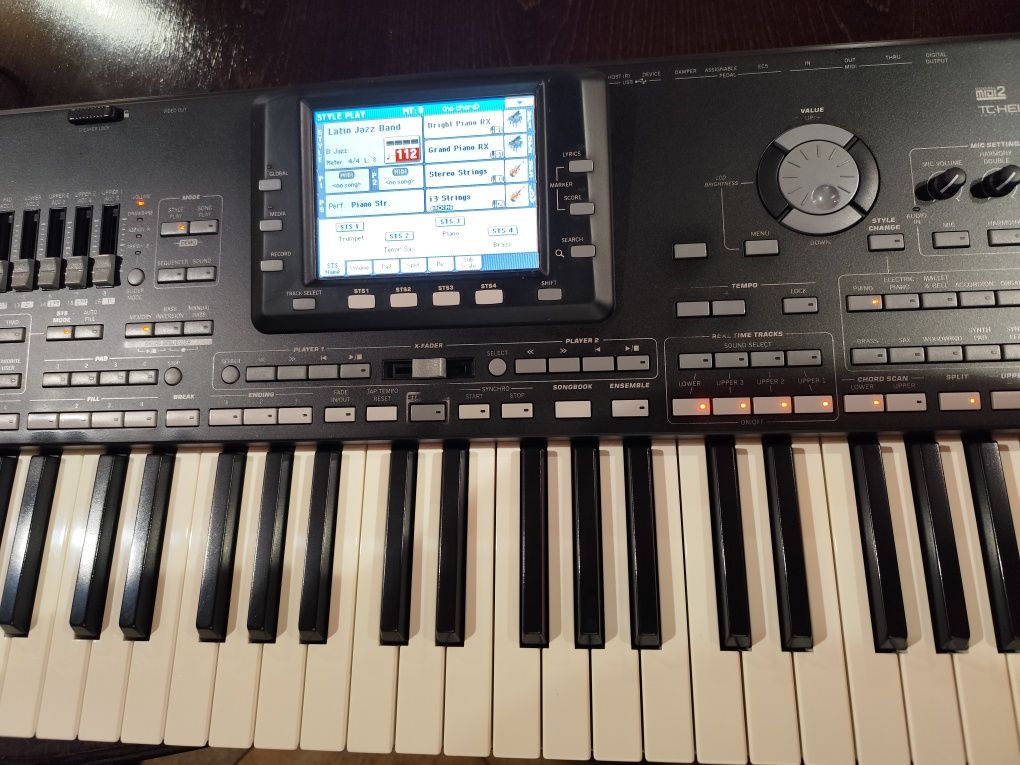 Korg pa3x-корг па3х