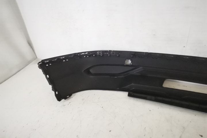 Оригинален заден спойлер / Originalen zaden spoiler Volkswagen VW Tigu