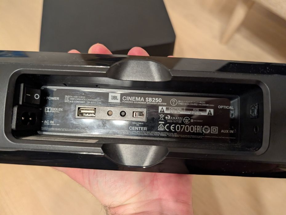 Soundbar JBL Cinema SB250