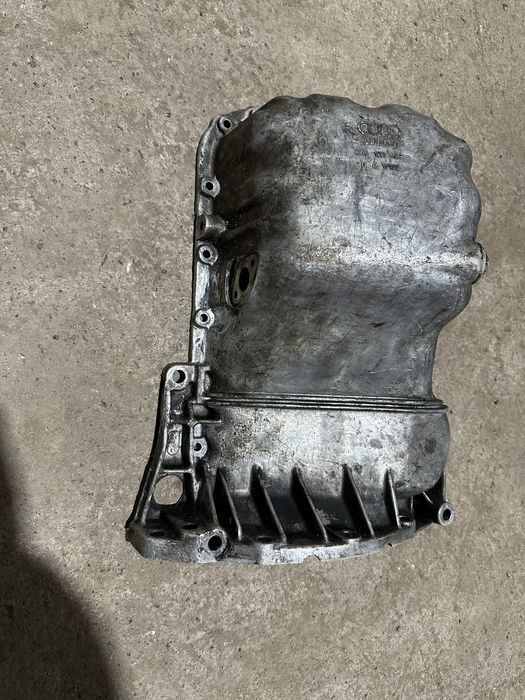 Поддон на фольцсваген