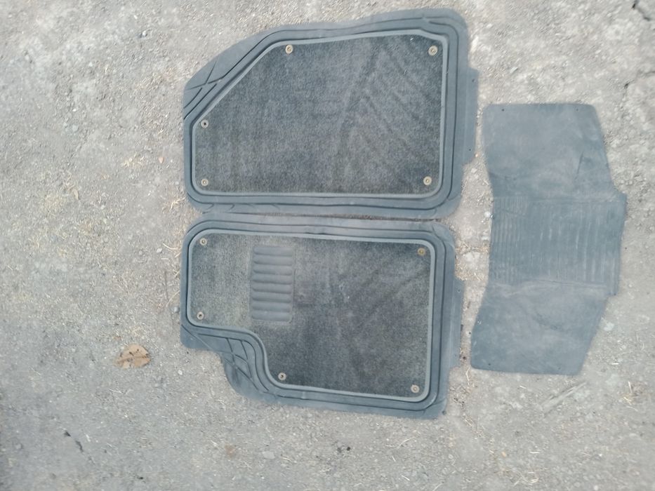 Kovrik Spark ga oldi tomon