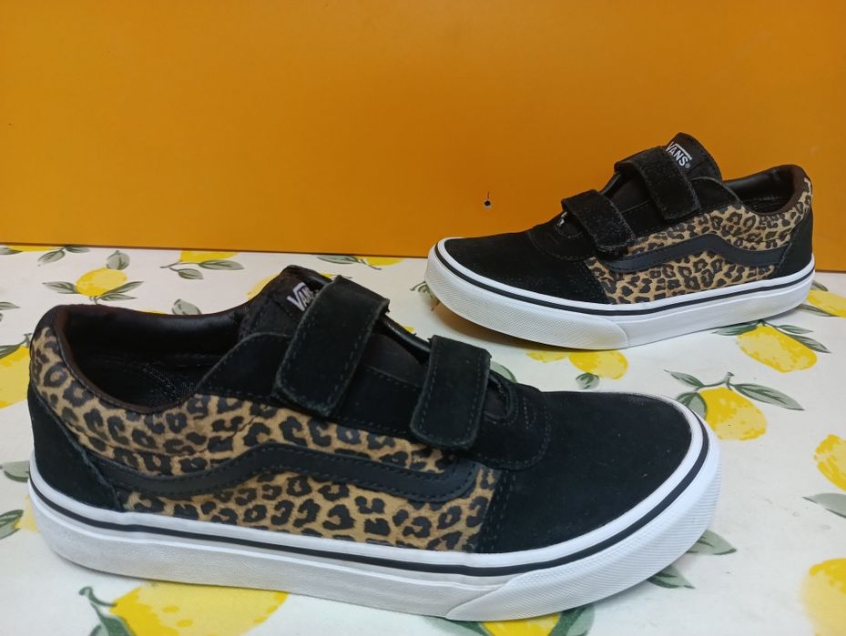 Vans N 37 кожени - 35 лв