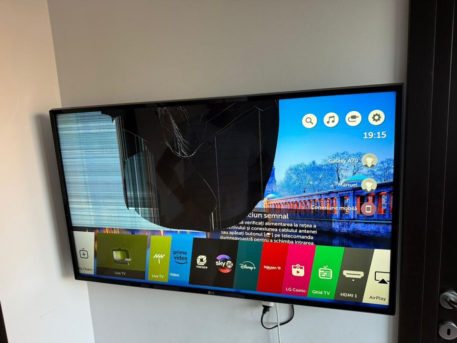 Televizor LG 4k ecran spart