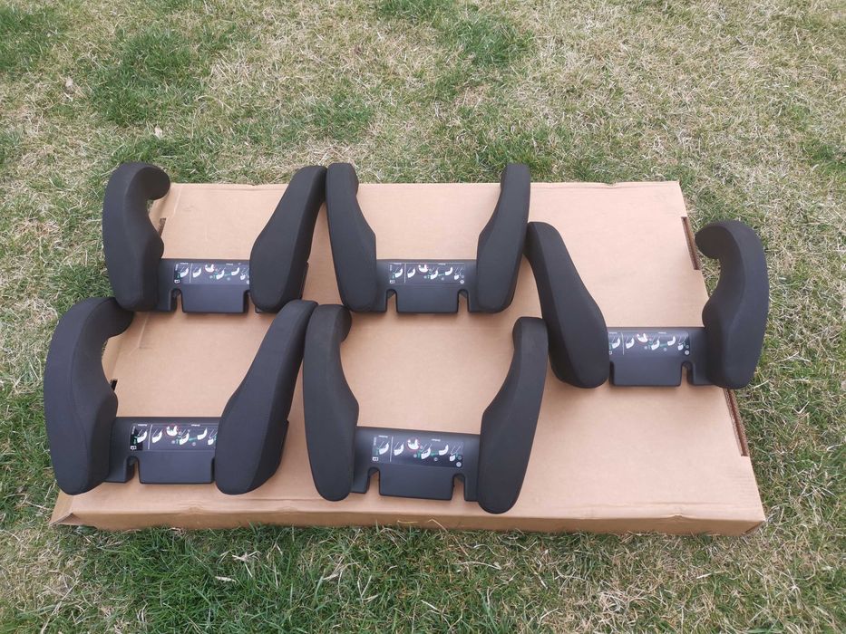 Оригинални опори за глава за  Фолксваген пасат б7  /  vw passat B7