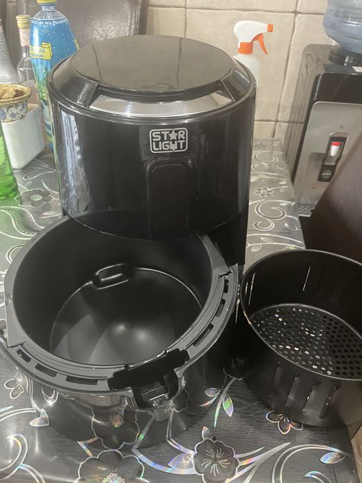 Friteuza cu aer cald