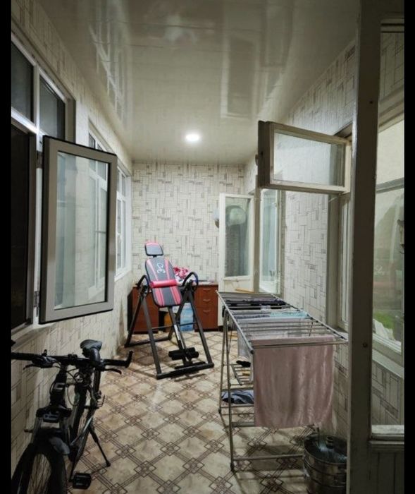 Ахмад Югнакий 2/5/5 Продается Квартира 2.6 Балкон