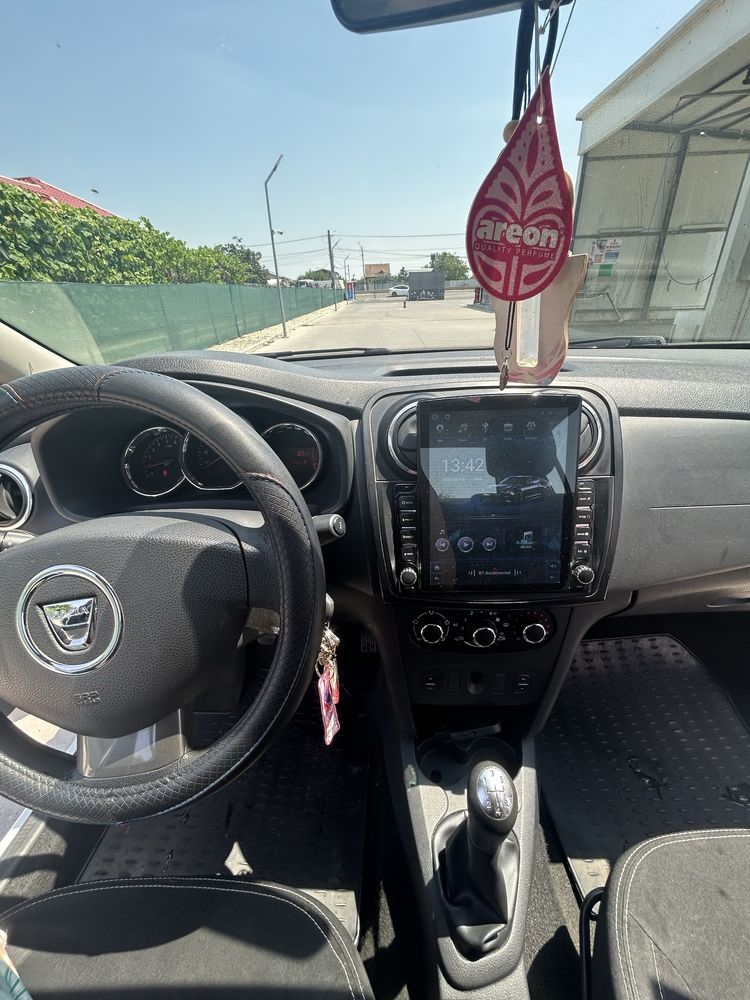 Dacia Logan 2013