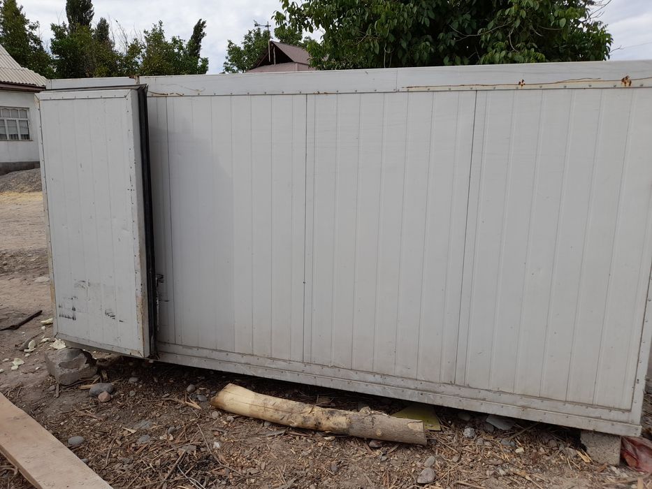 Контейнер холати расмдагидек енига 3.5  буйи 1.7