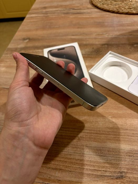 iPhone 15 Pro max 256 GB