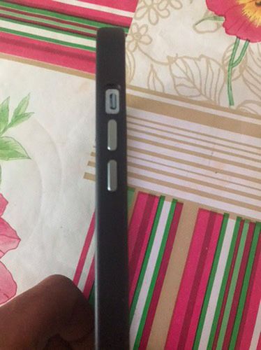 Iphone 13 pro  intact