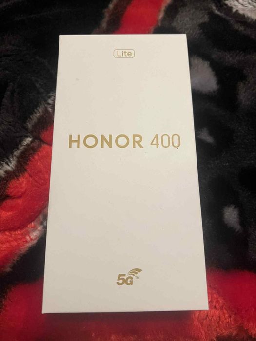 Vând telefon honor 400 5g nou nouț nefolosit