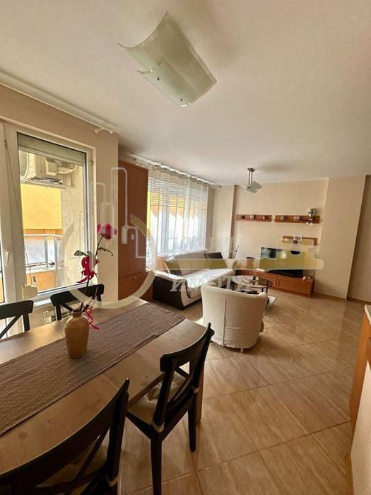 Дава се под наем Двустаен апартамент в София, Павлово - 55 кв.м за 614 € - Снимка #2