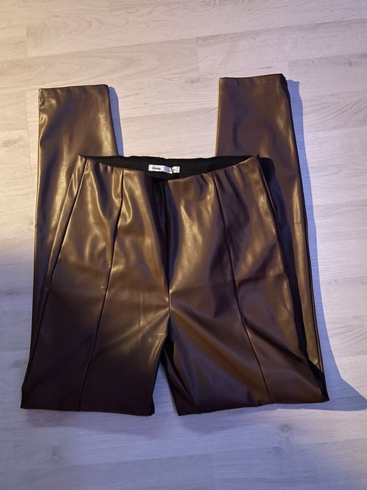 Pantaloni dama, diferite modele